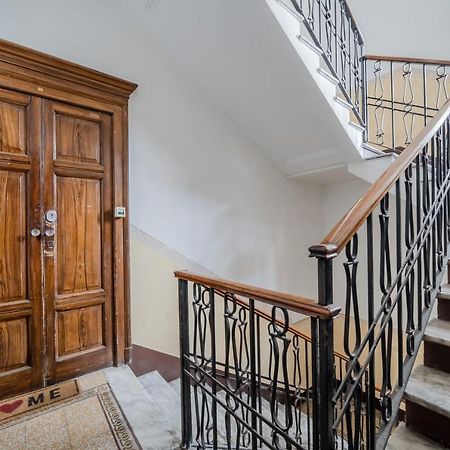 Lovely Apartment In Milano-Porta Romana W/ Balcony Exterior foto